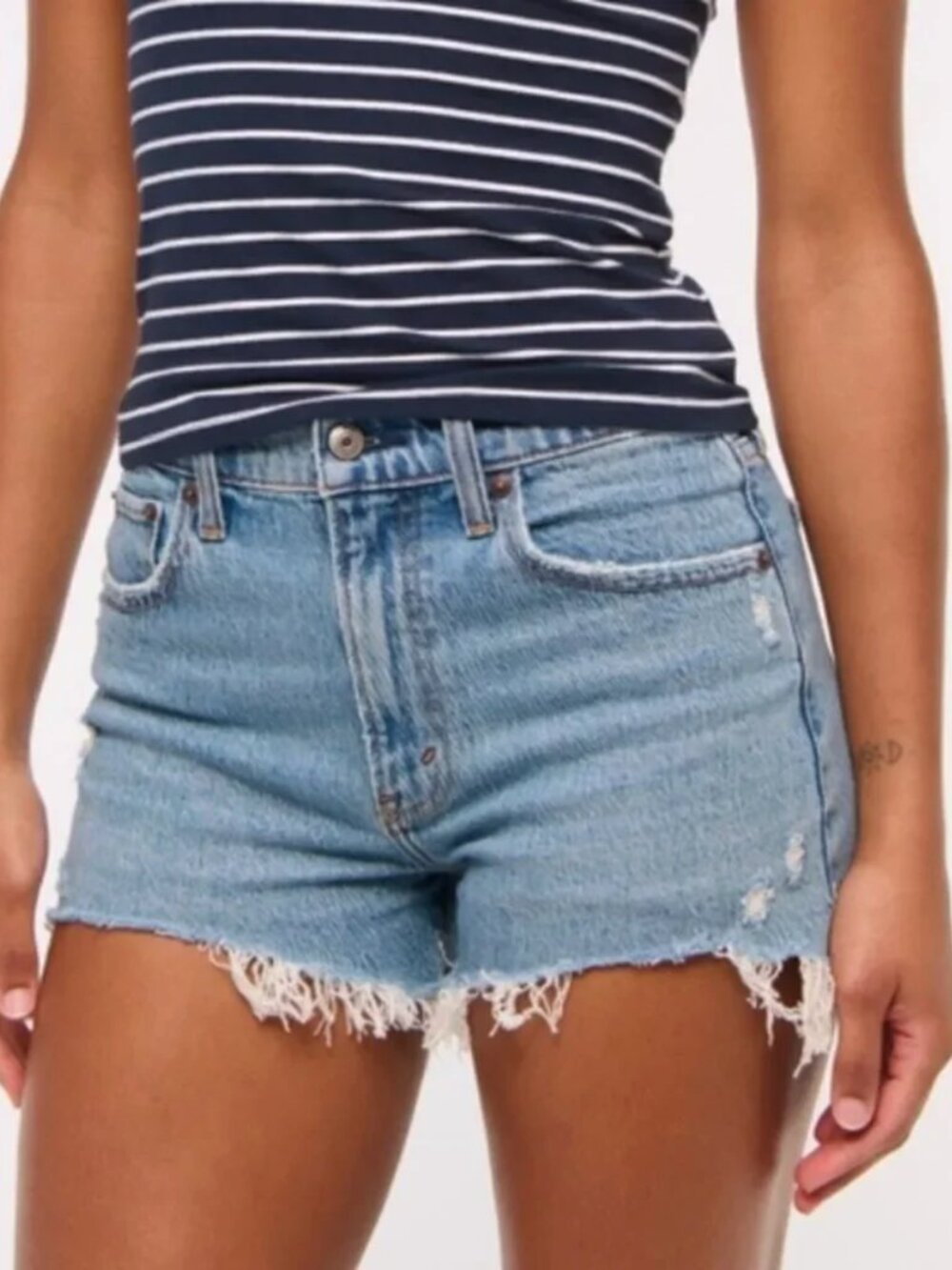 Abercrombie & Fitch Cutoff Raw Hem High Rise Curve Love Light Jean Shorts, sz 27
